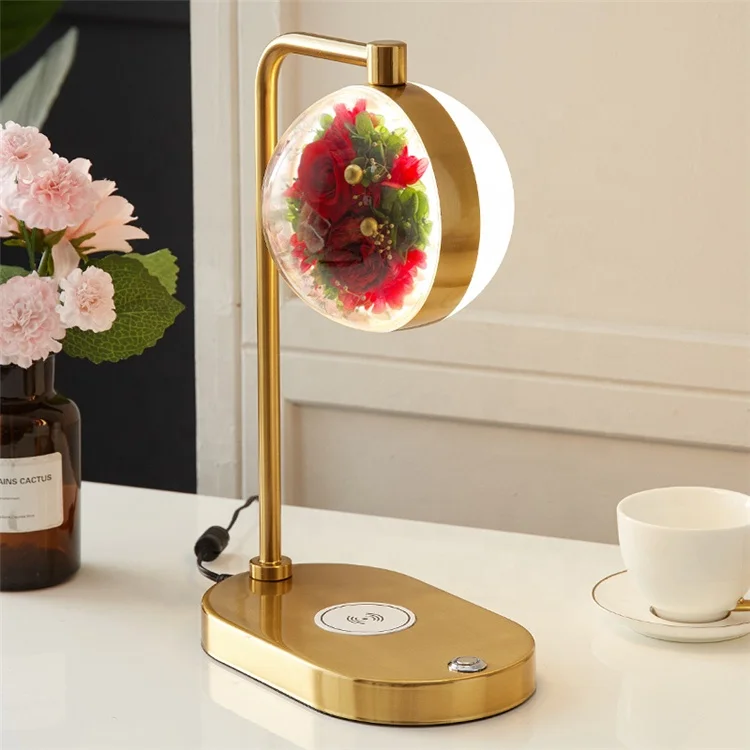 2022 Newest and Popular Mobile Phone Charging Lamp With Preserved Rose For The Home Decoration