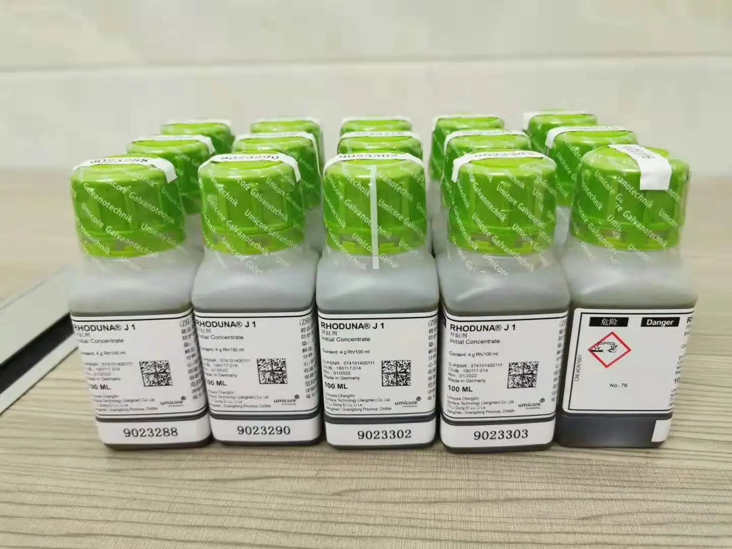 Rhodium plating solution J1 0.2g 2g 4g 100ml jewelry silver gold CAS 10489-46-0 favorable price