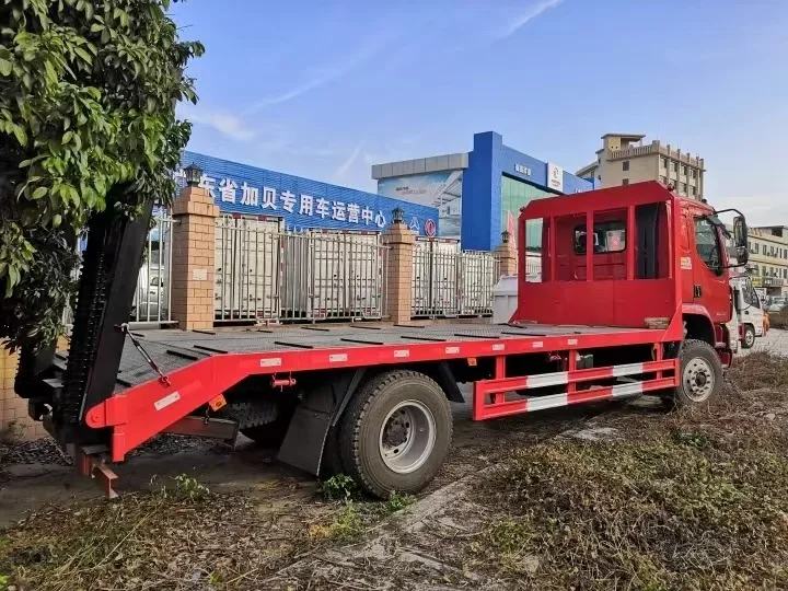 Good quality Dongfeng flatbed transport truck for 15 ton excavator flatcar flat truck platform lorry excavator flatbed trailer