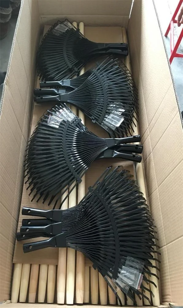 RK22-104 22 Teeth Steel Rake With Fiberglass Handle Garden hand tool