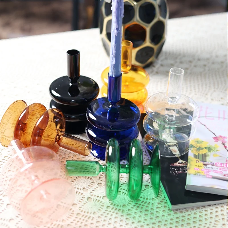 Transparent glass candlestick, candle utensils, furnishings, home model room, restaurant decoration