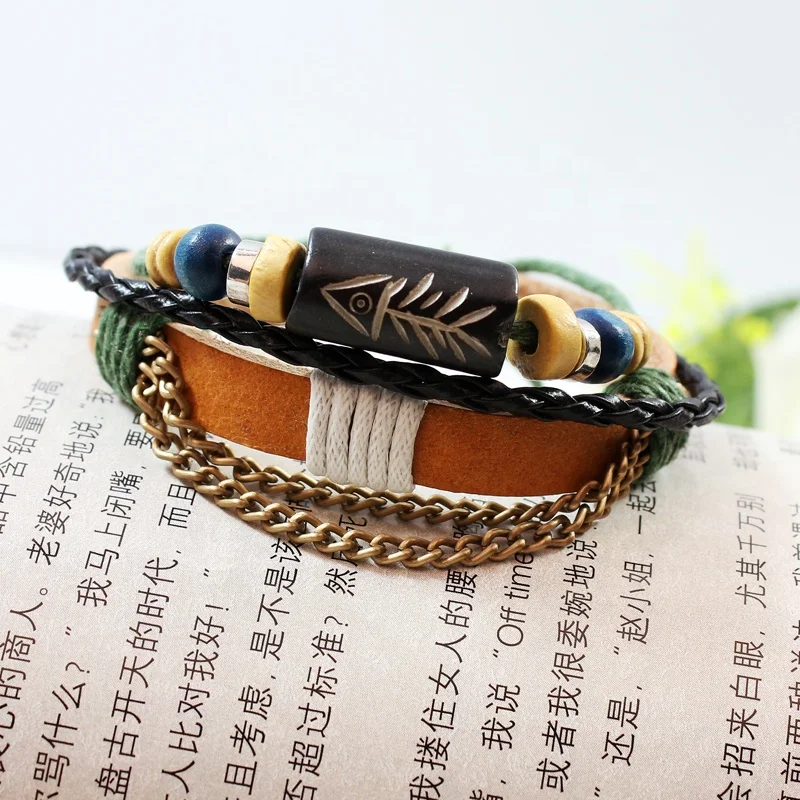 Vintageo women men  wood beads fish engraved multilayer leather stretched bracelet for promotional gift