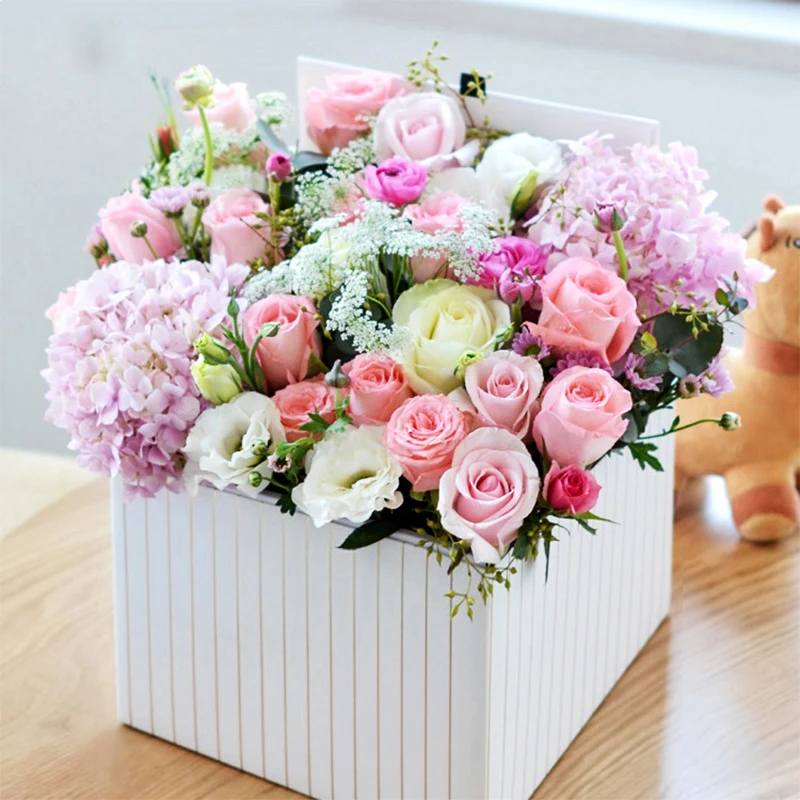 Wholesale New Eco Friendly Valentine Luxury Rose Soap Flower Box Paper Packaging Flower Gift Box