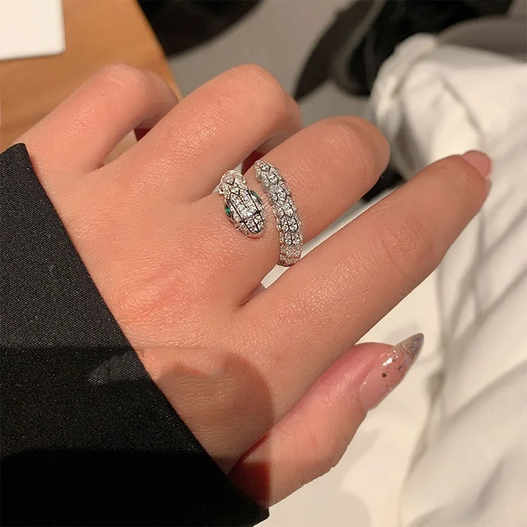 Personalized Snake-shaped Open-mouth Ring Animal Ring For Women Jewelry Wholesale