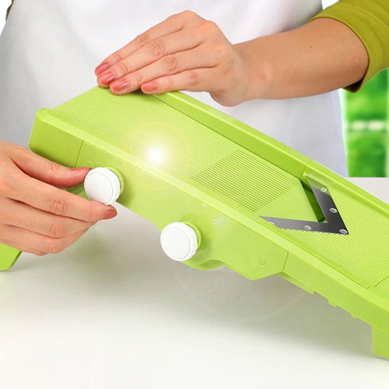 Low Price Stainless Steel Ergonomic Green Manually Fruit  Adjustable Slice For Household Plastic Kitchen Slicer