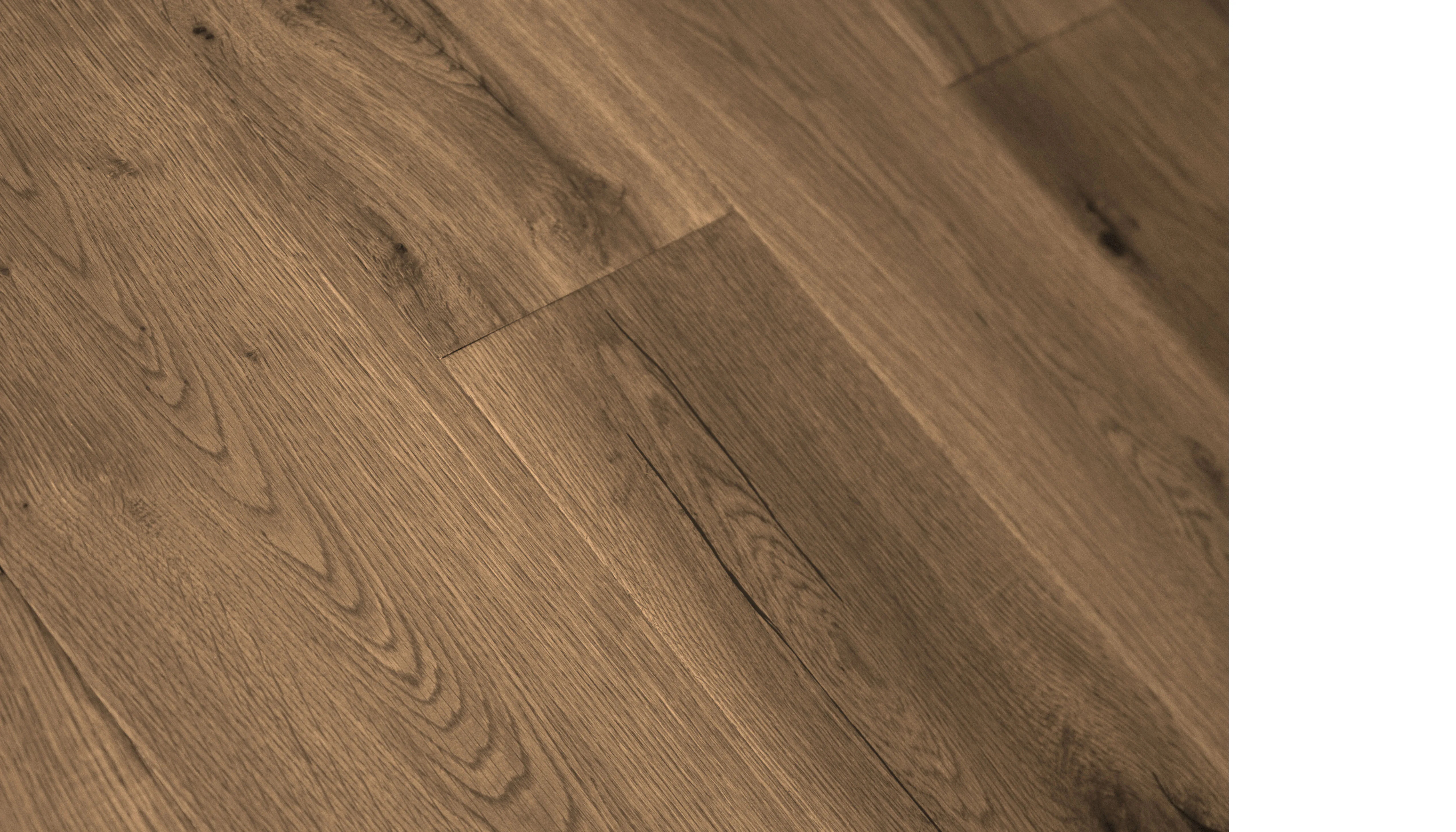 Villa/ Hotel/ Apartment/ 3-layer European Oak Engineered Flooring  EF grade 14/3x190x1900 Saw cut  smoked -color : Acorn