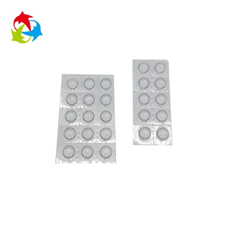 Transparent plastic medical tray blister packaging for capsules