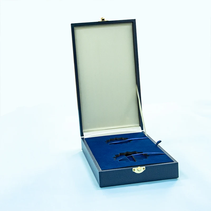 Luxury Wooden Medal and Coin Display Box commemorative medal display box custom medallion box