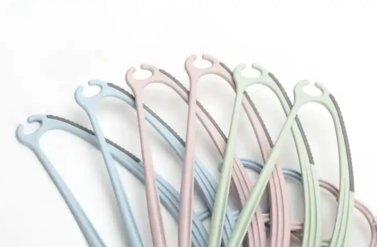 suit clothes hangers plastic plastic hangers for clothes low price plastic size identifier for hanger factory custom Yimita