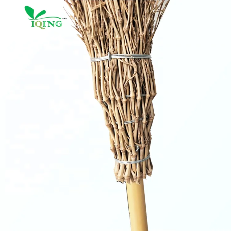 Broom suppliers provide a large number of outdoor cleaning long-handled bamboo brooms