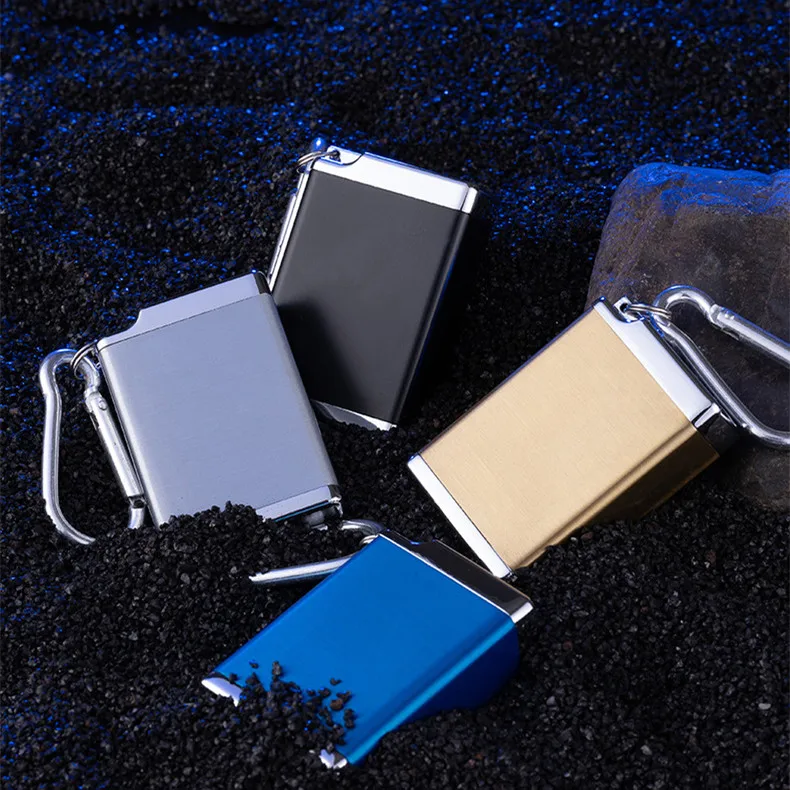 High Quality Custom Logo Portable Metal Keychain Ashtray Eco-friendly Small Pocket Car Ashtray with Lid