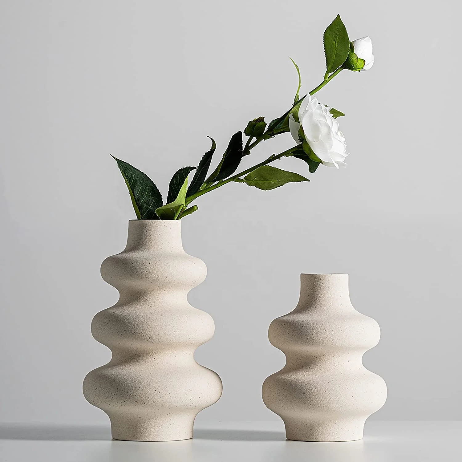 Ceramic Modern Dried White Round Vases Boho Flower Vases Set 2 Home Decor for Centerpieces Wedding Dinner Table decor