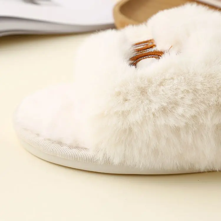 Soft customised 2024 furry pattern soft women slipper for home ladies famous winter slides