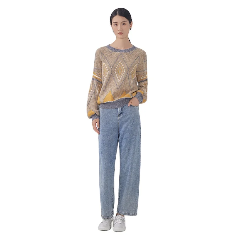 Autumn and winter new cashmere sweater women round neck jacquard striped sweater loose pullover sweater bottoming shirt