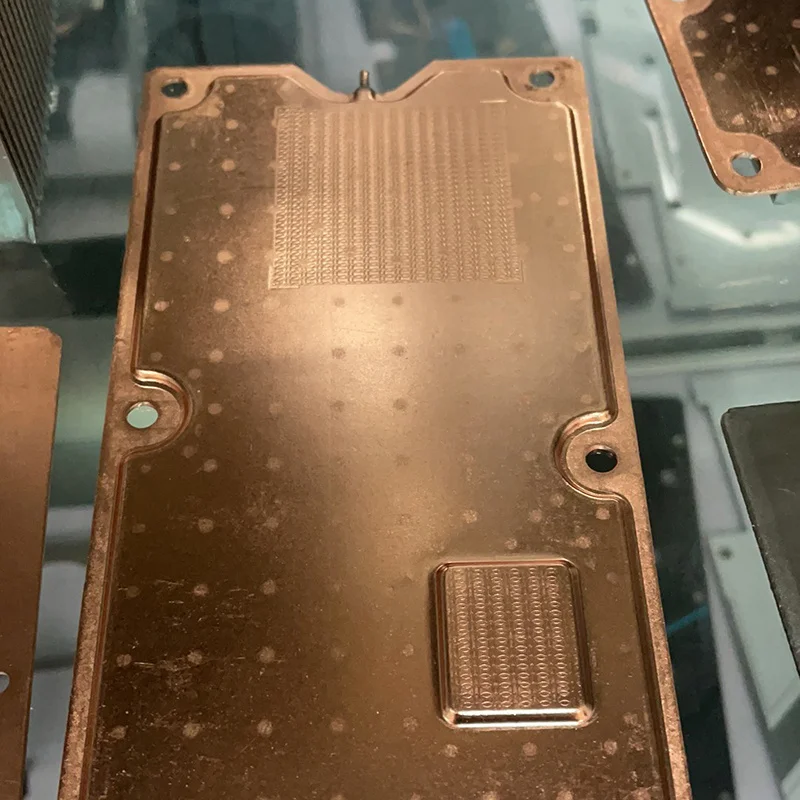 Подгонянный медный радиатор с камерой пара