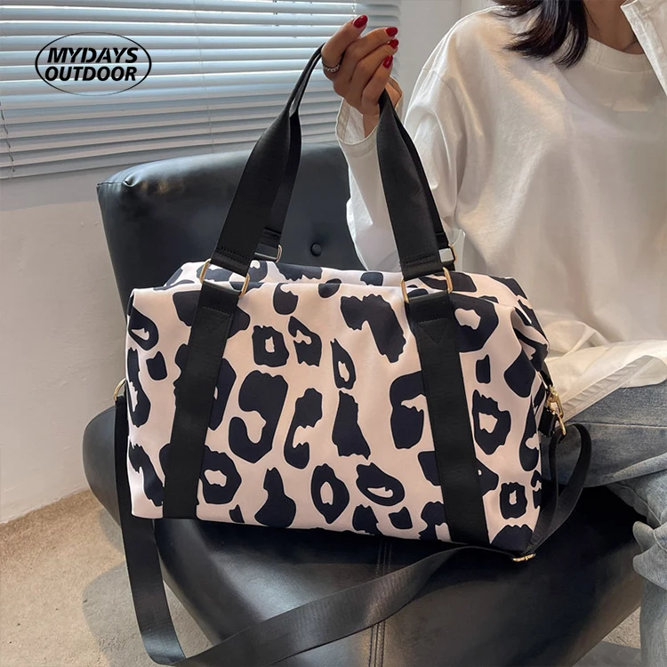 Mydays Outdoor Large Capacity Portable Waterproof Cute Travel Gym Bag Cow Print Duffle Tote Bag with Dry and Wet Separation