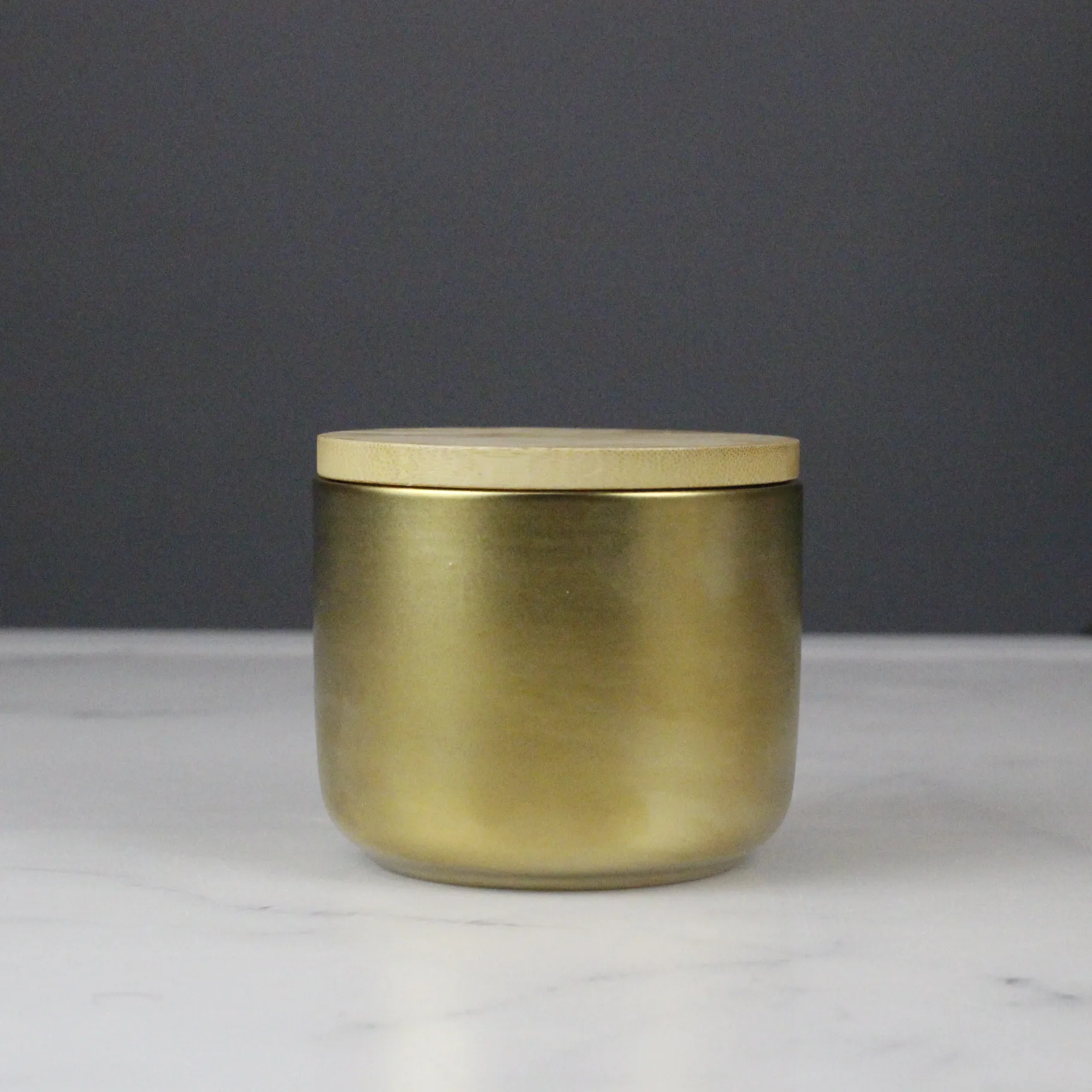 Custom Porcelain with Airtight Seal Bamboo Lid Coffee Tea Canister Ceramic Food Storage Jar