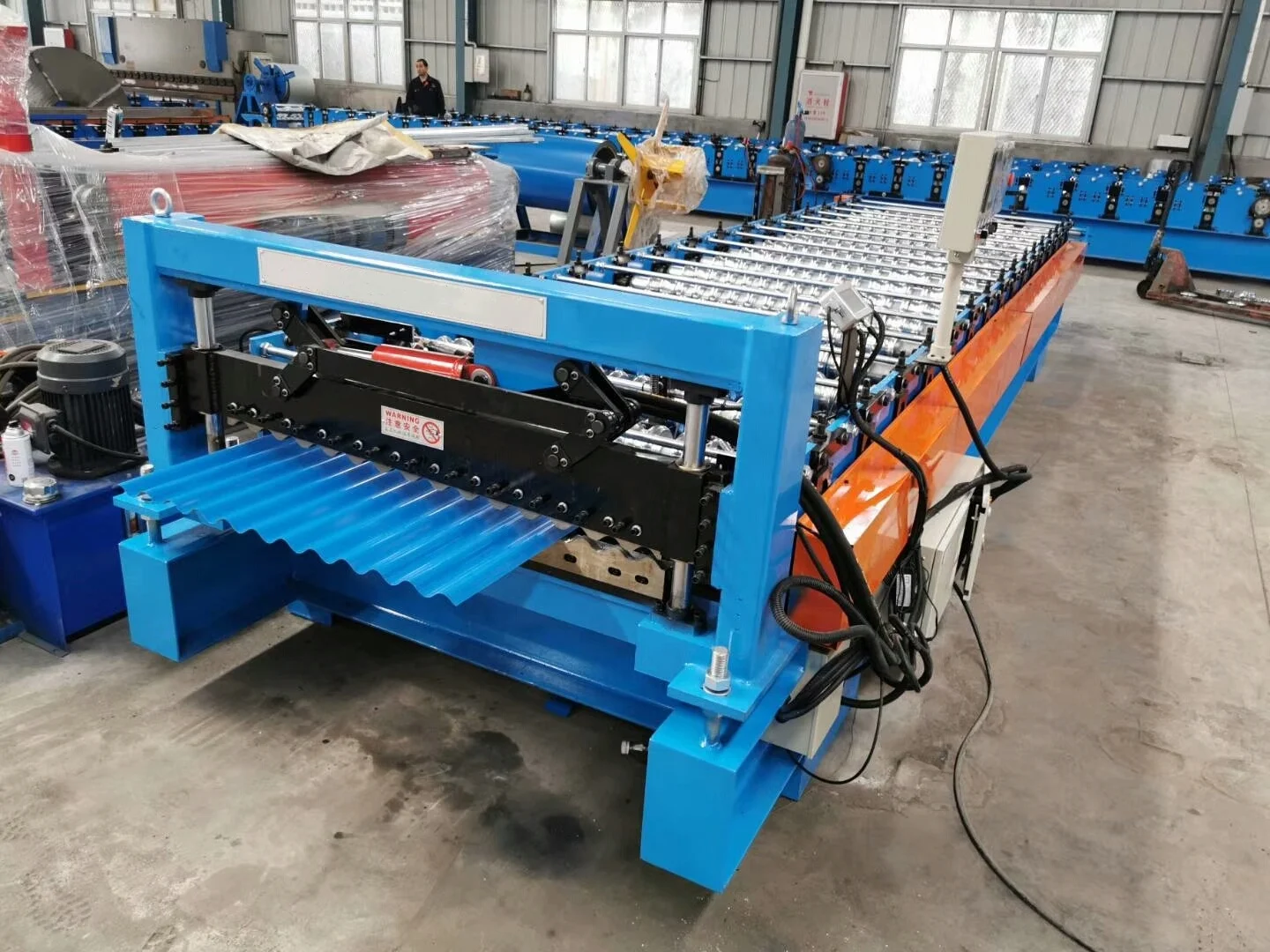 Galvanized corrugated iron sheet roll forming machine wall panel roof panel