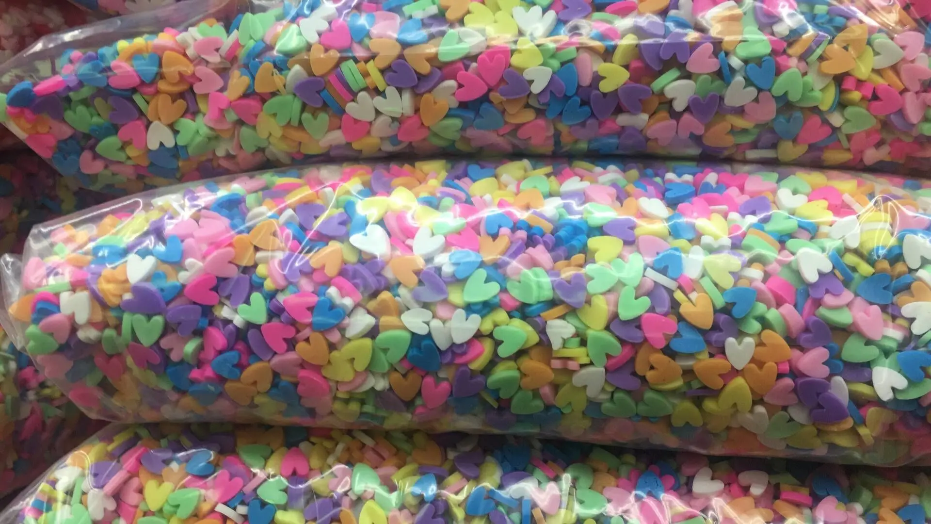  5 мм Полимерная глина Горячая распыление красочное сердце для DIY ремесла крошечные милые