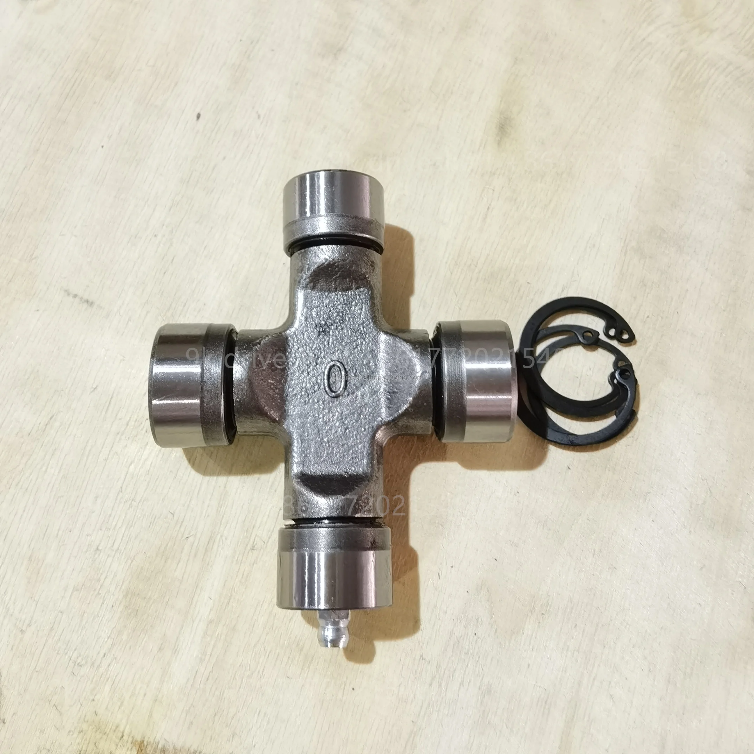 OEM серебро высокого качества Полный размер превосходный кардан шарнир 32 В. 01 для сельскохозяйственного трактора