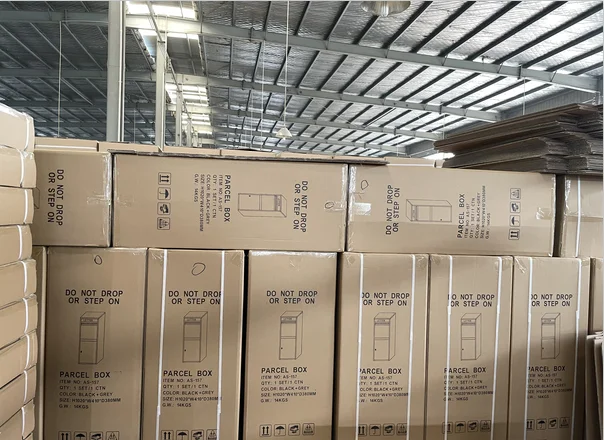 Outdoor Water Resistant Big parcel box Safe Lockable Delivery Box With Combination Lock