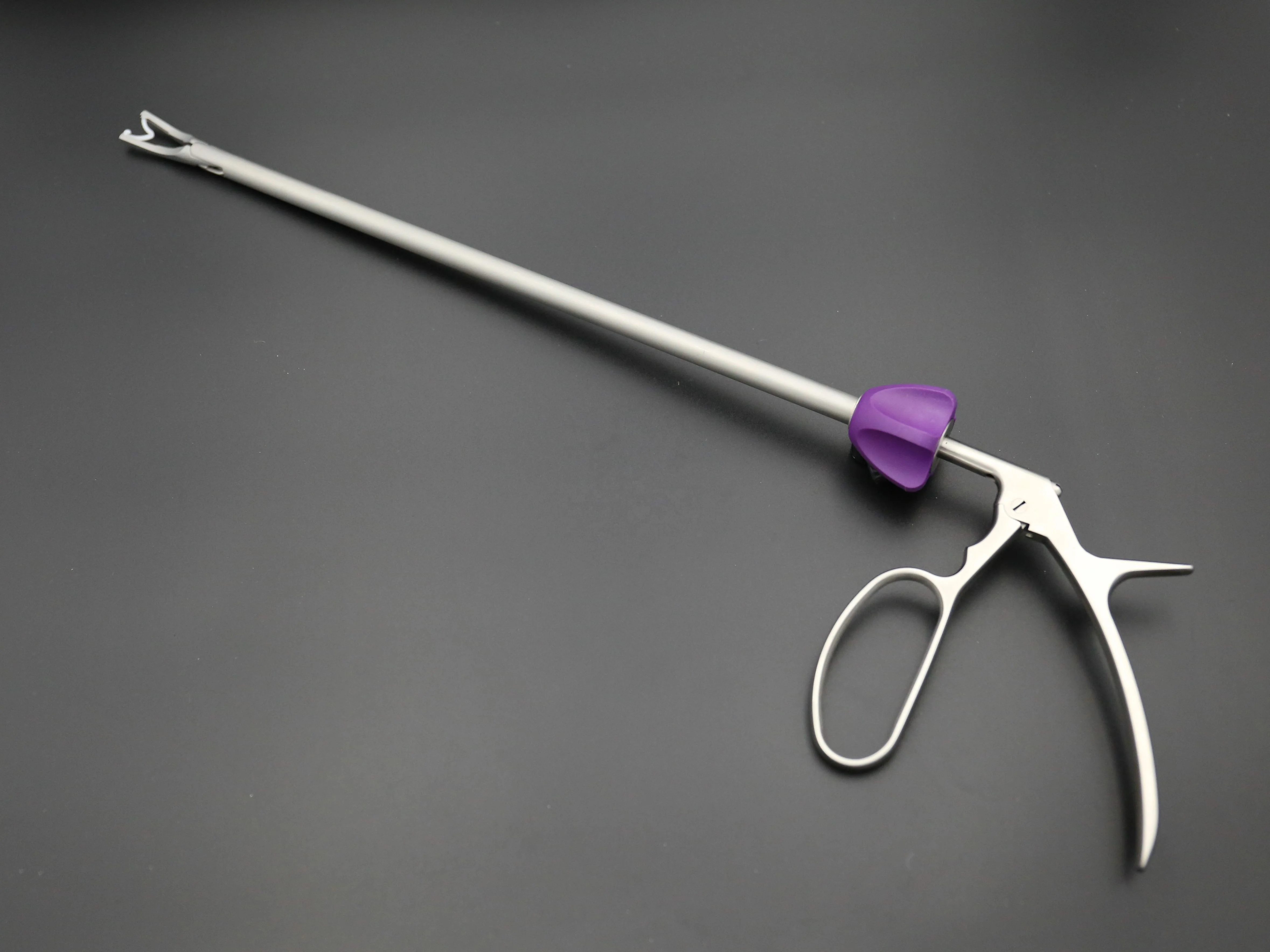 Disposable non-absorbable ligation clips