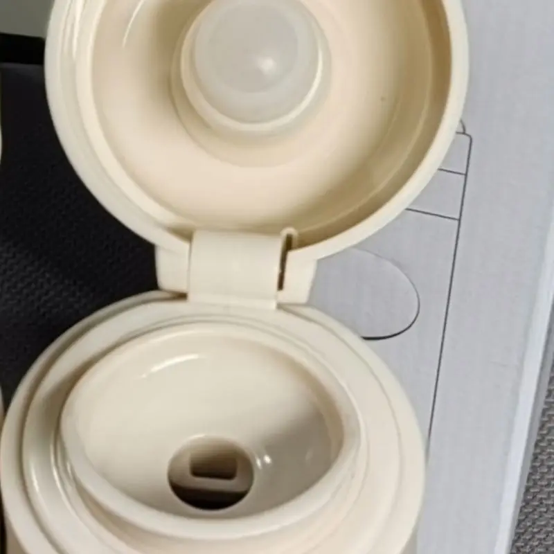 New Trending 304 Stainless Steel Smart Thermal, Insulation Bouncing Pea Cup Creative Leisure Cute Water Bottle For Girls