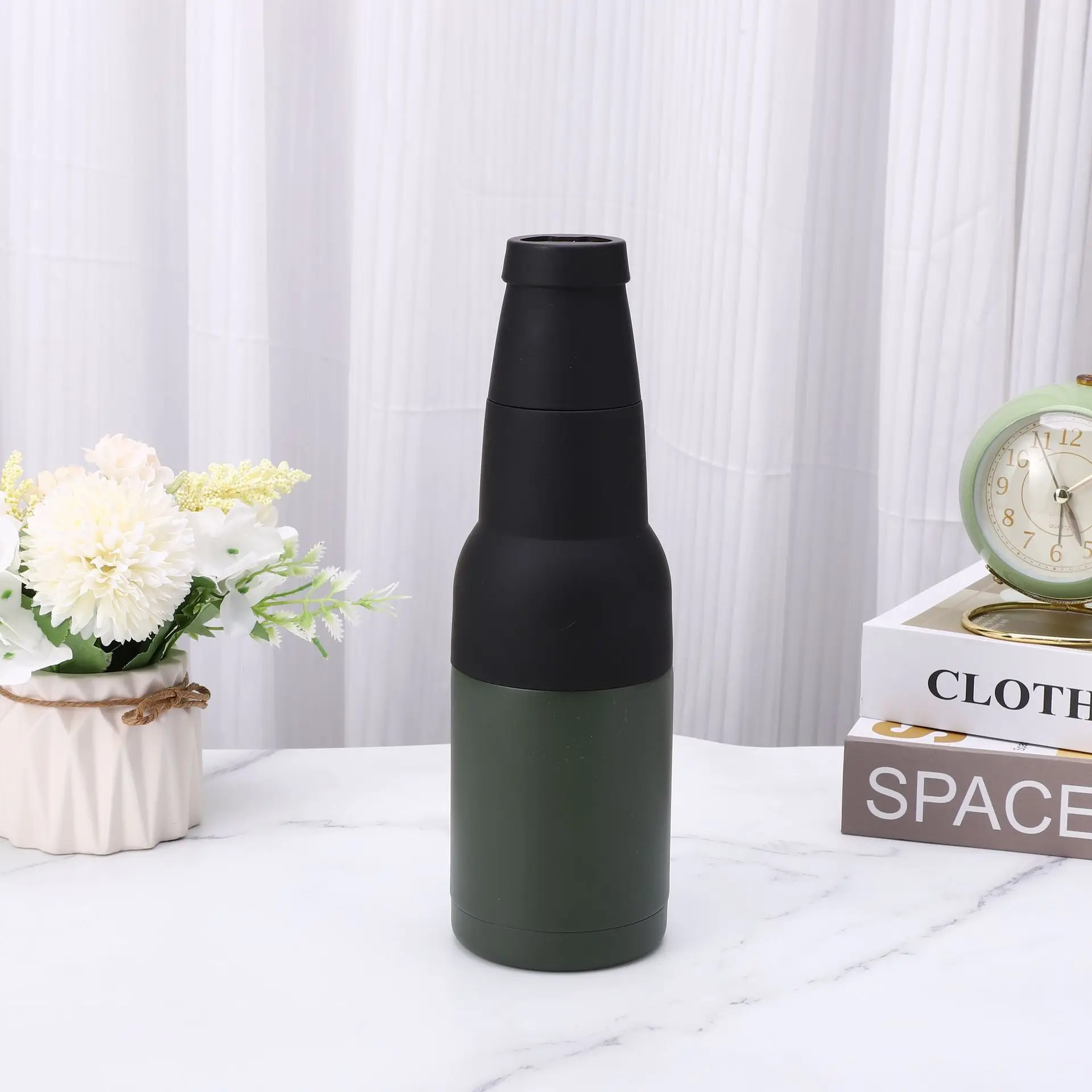 Eco Friendly Beer 2 Go Vacuum Insulated Double Walled Stainless Steel Beer Can and Bottle Cooler with Beer Opener