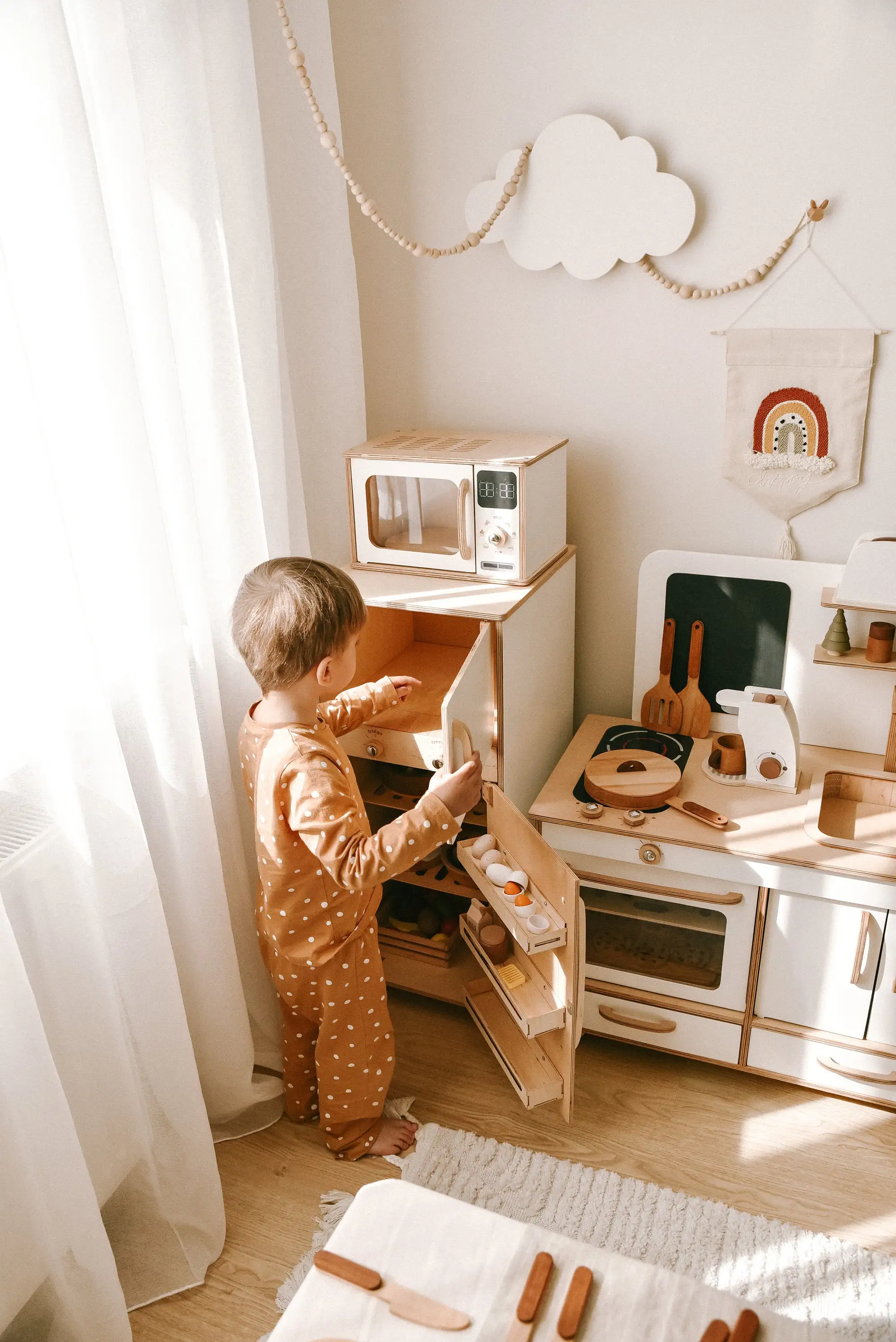 LM KIDS Pretend play educational DIY Playroom Decor Play kitchen food toys Cooking toys kitchen play set kitchen toys