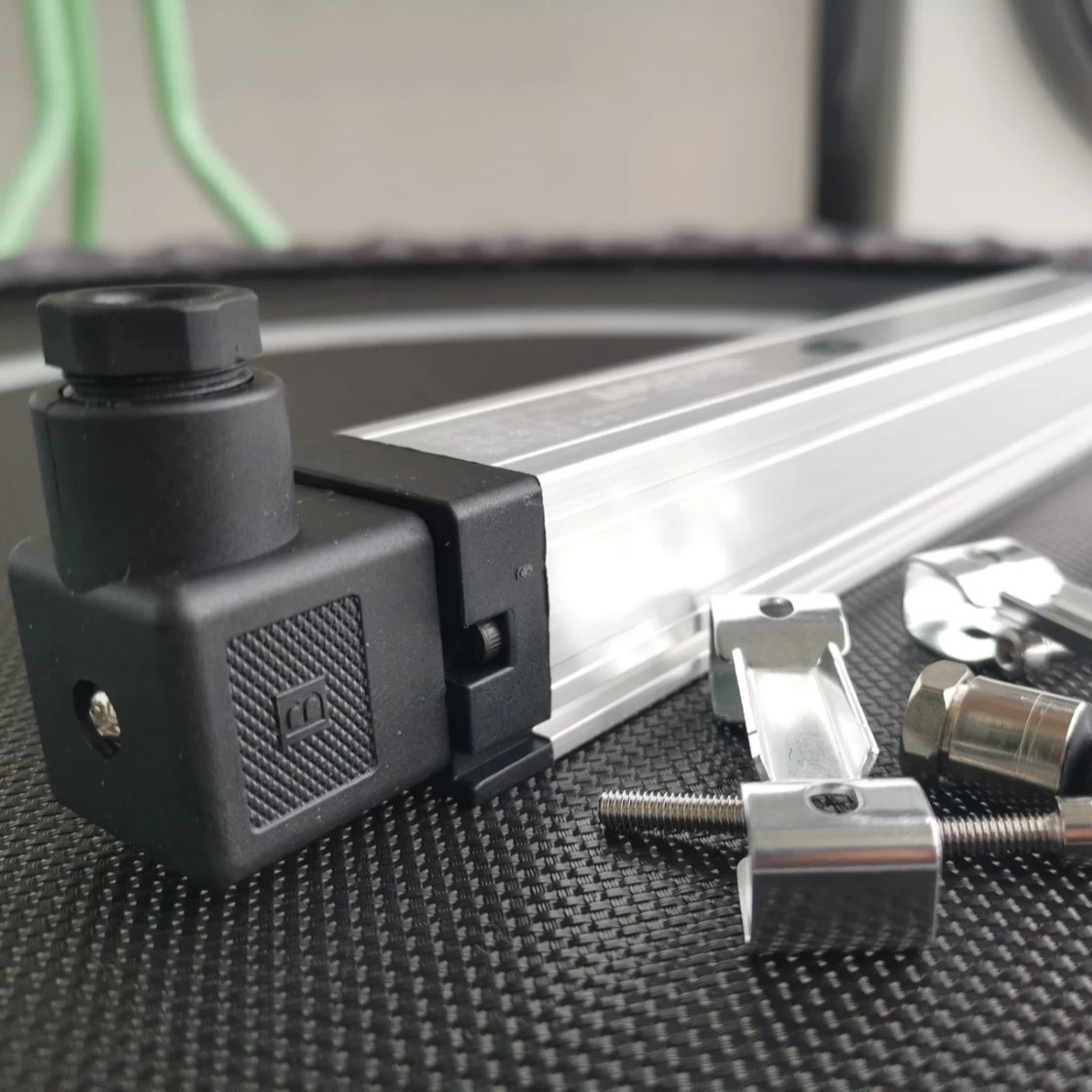 Aogeson Position linear sensors ( Position Transducers) KTC 650mm (KTC-650 LWH 650mm)