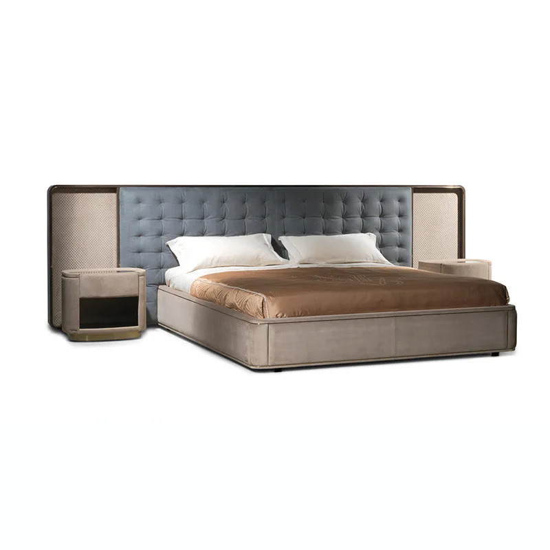 Italian light luxury high-end villa master bedroom leather double King Size  bed