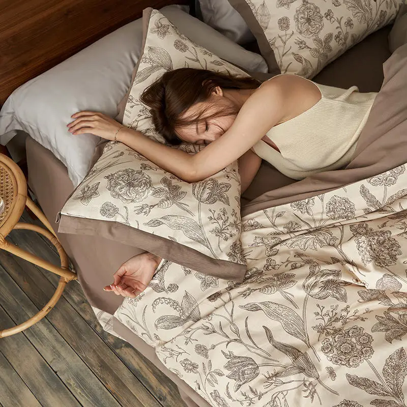 High-end thickened ground wool, winter four-piece cotton bed sheet set American retro style autumn and winter Seasonal bedding