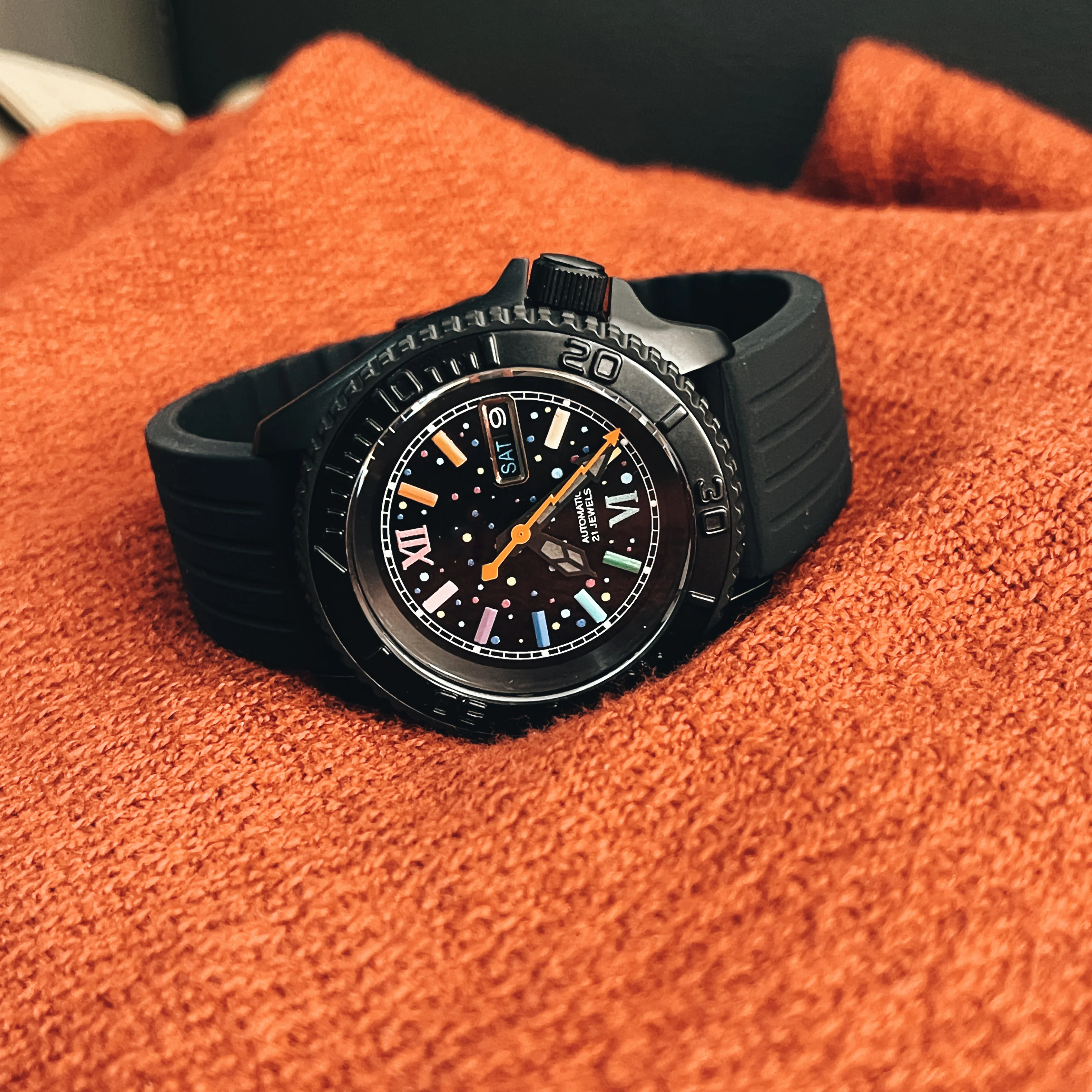Hot Sale Luxury Watches For Men Automatic Japan Movement Expensive Watch Customizable Diving Wrist Watch