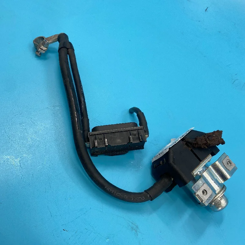 OE 95561510800 for Porsche Cayenne 955 Fuse Box Switch Relay