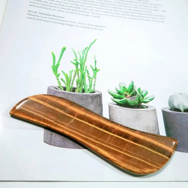 HY Gem Yellow Tiger Eye gua sha comb gua sha crystal heart body gua sha stone with box health and beauty