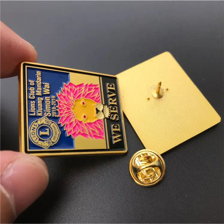 Customized Baking Lacquer Emblem for High-grade Pure Copper Metal Chest