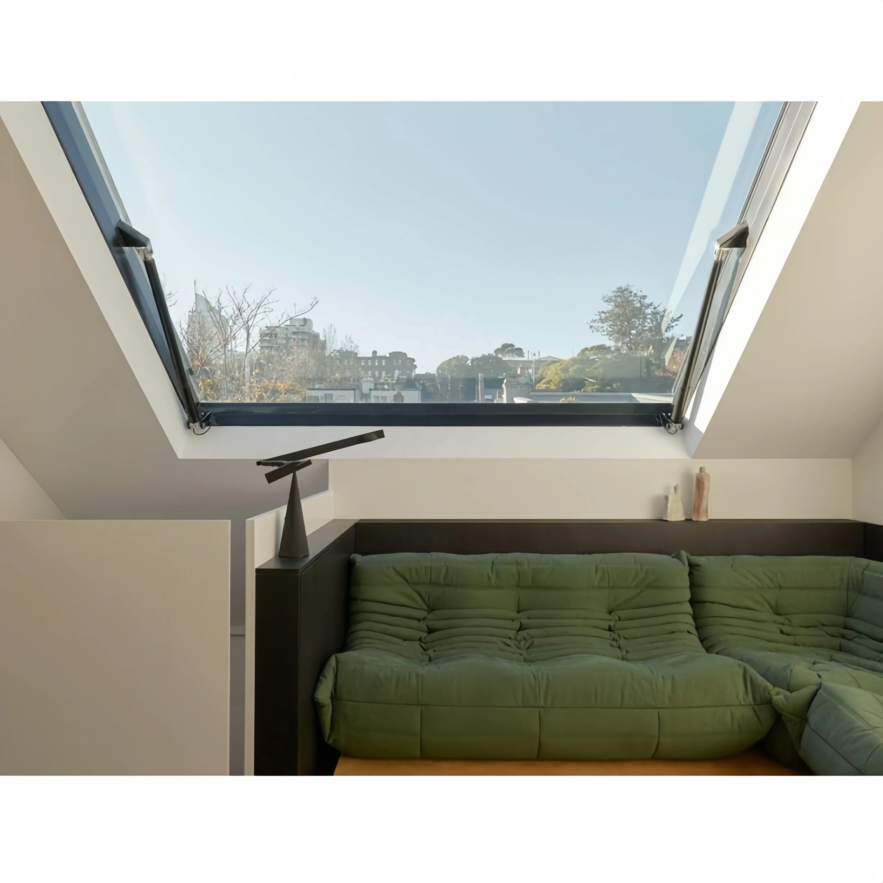 Customized made in China Skylight Housing Artificial Skylight dormer window with waterproof glass Skylight Roof Window for sale