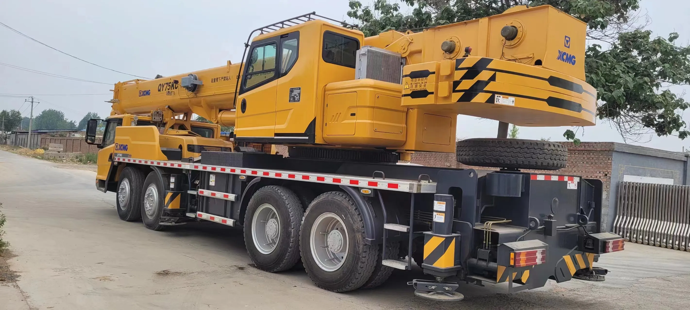Самый популярный бывший в употреблении строительный кран XCMGG QY70KC 25ton 50TON 70TON по самой
