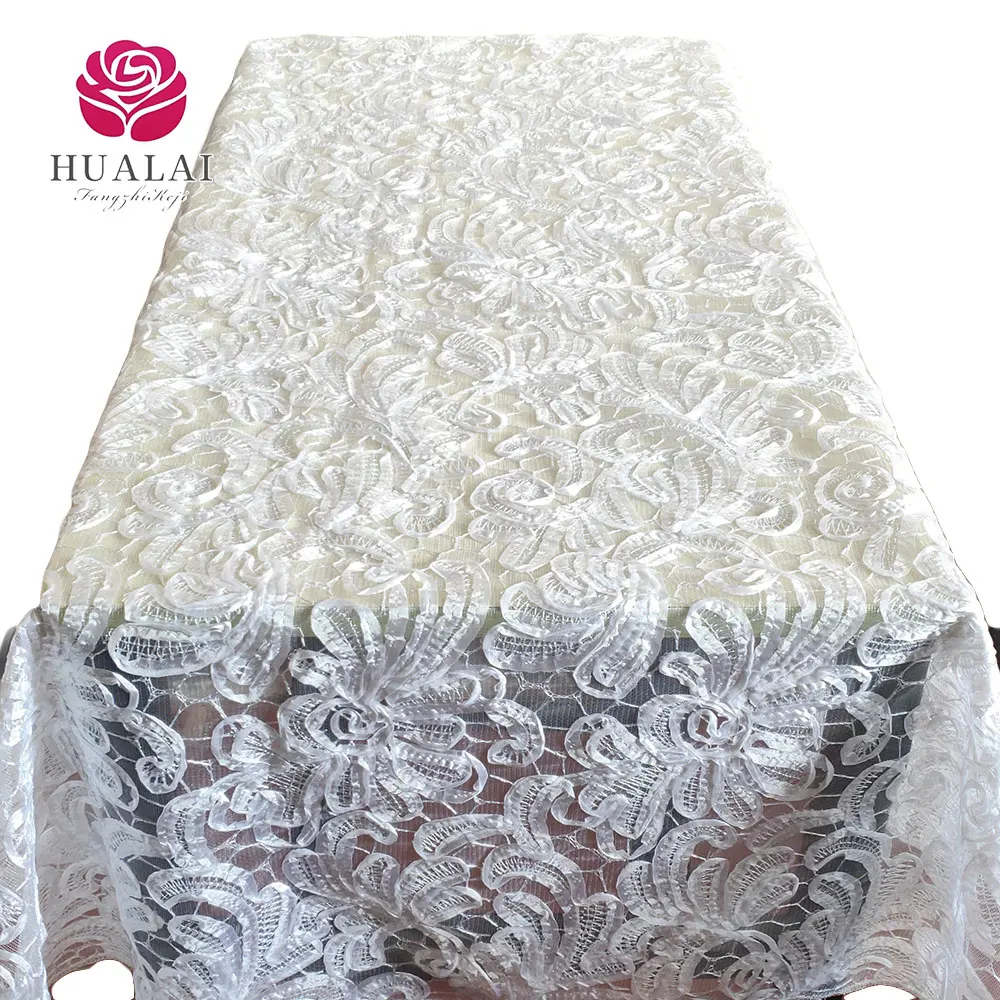 BEAUTIFUL POPULAR WHITE  FLORAL DESIGNS RIBBON EMBROIDERY TABLE CLOTH  FOR WEDDING EVENTS AND HOME