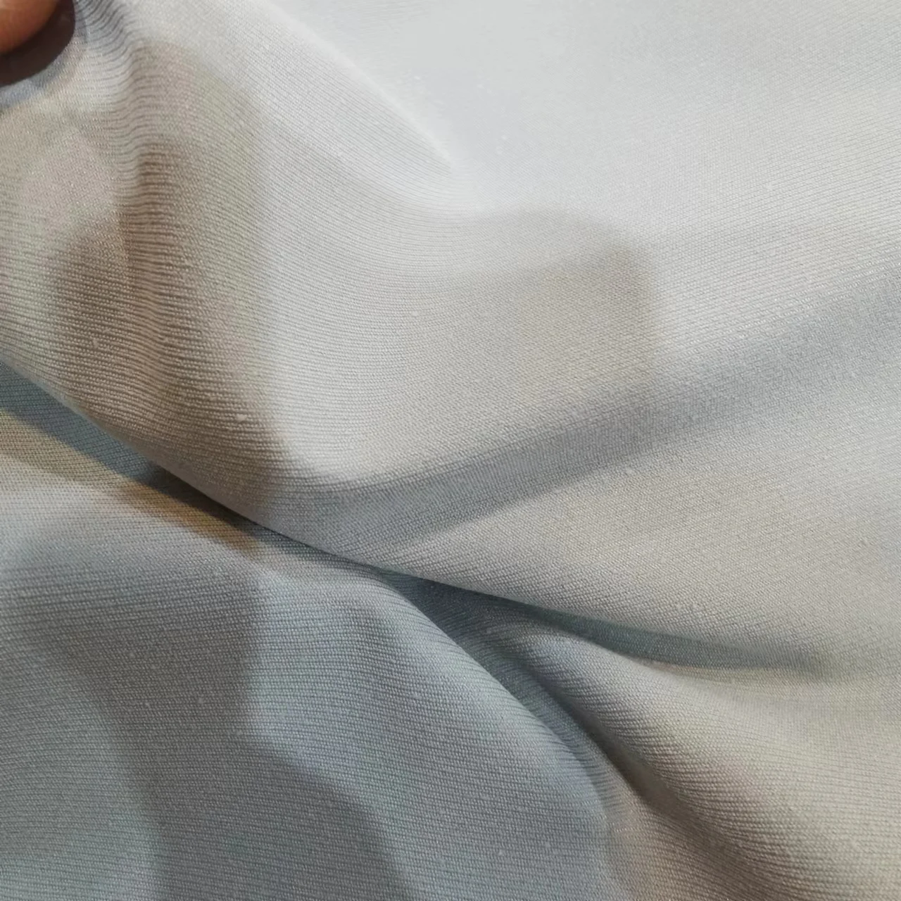 polyester100%  Trooper Skew Silk   waterproof use for  making cloth  ZARA twill  TC