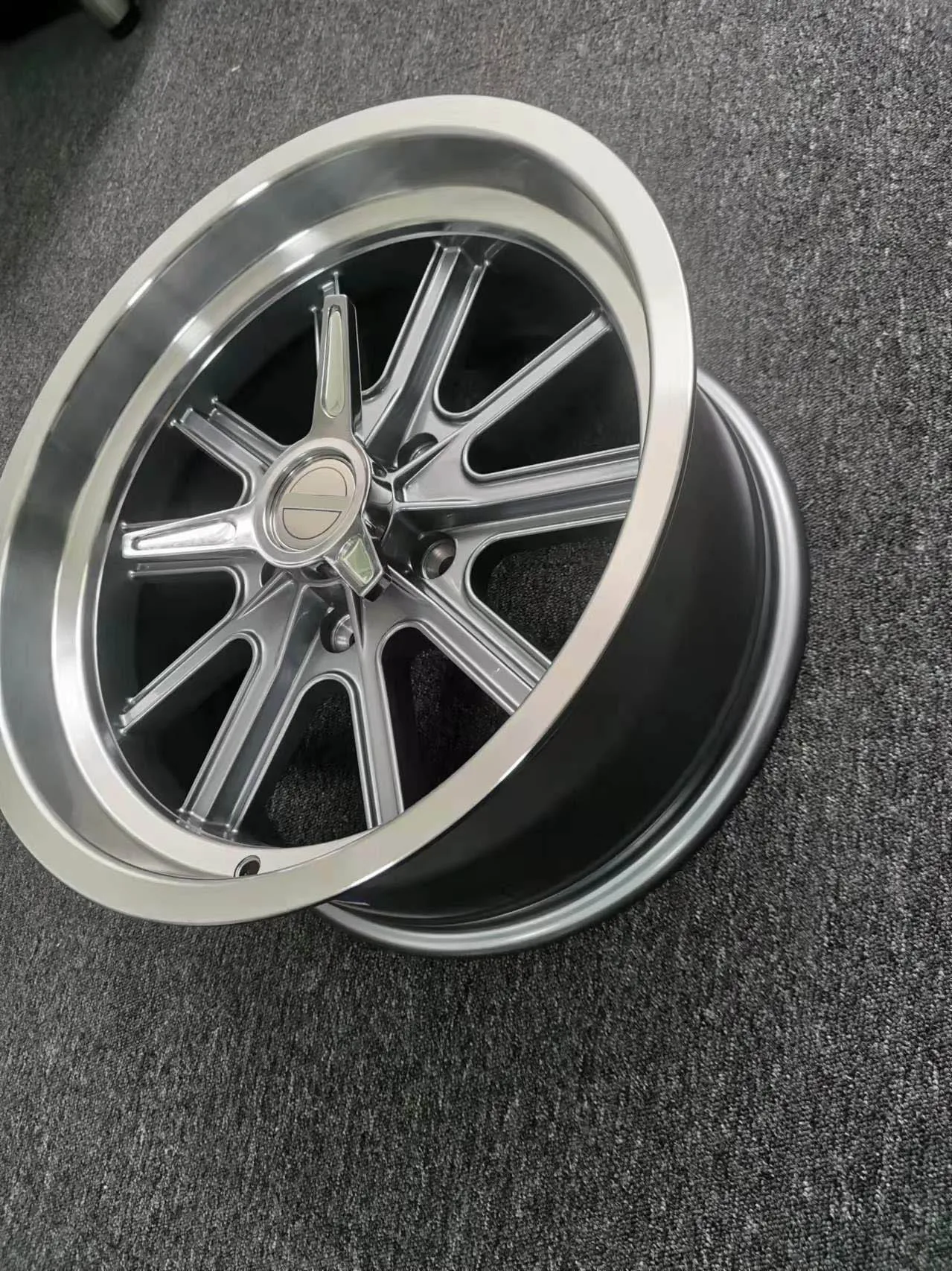 shelby cobra 15X8.0 5X114.3 ET+13 wheel backspace 5.0 inch alloy wheels with 3 bar spinners tri-bar spinners alloy spinners