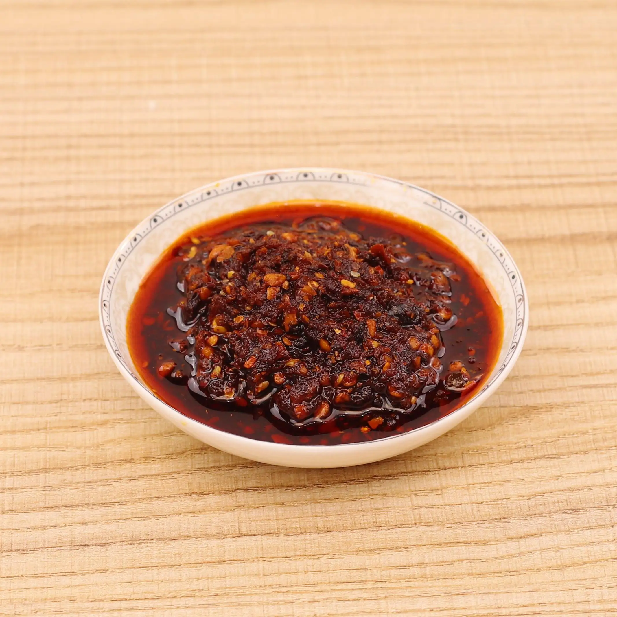 2024 New Traditional Chinese Hot Sauce Chilli Oil Sauce 200g/Bottlefried