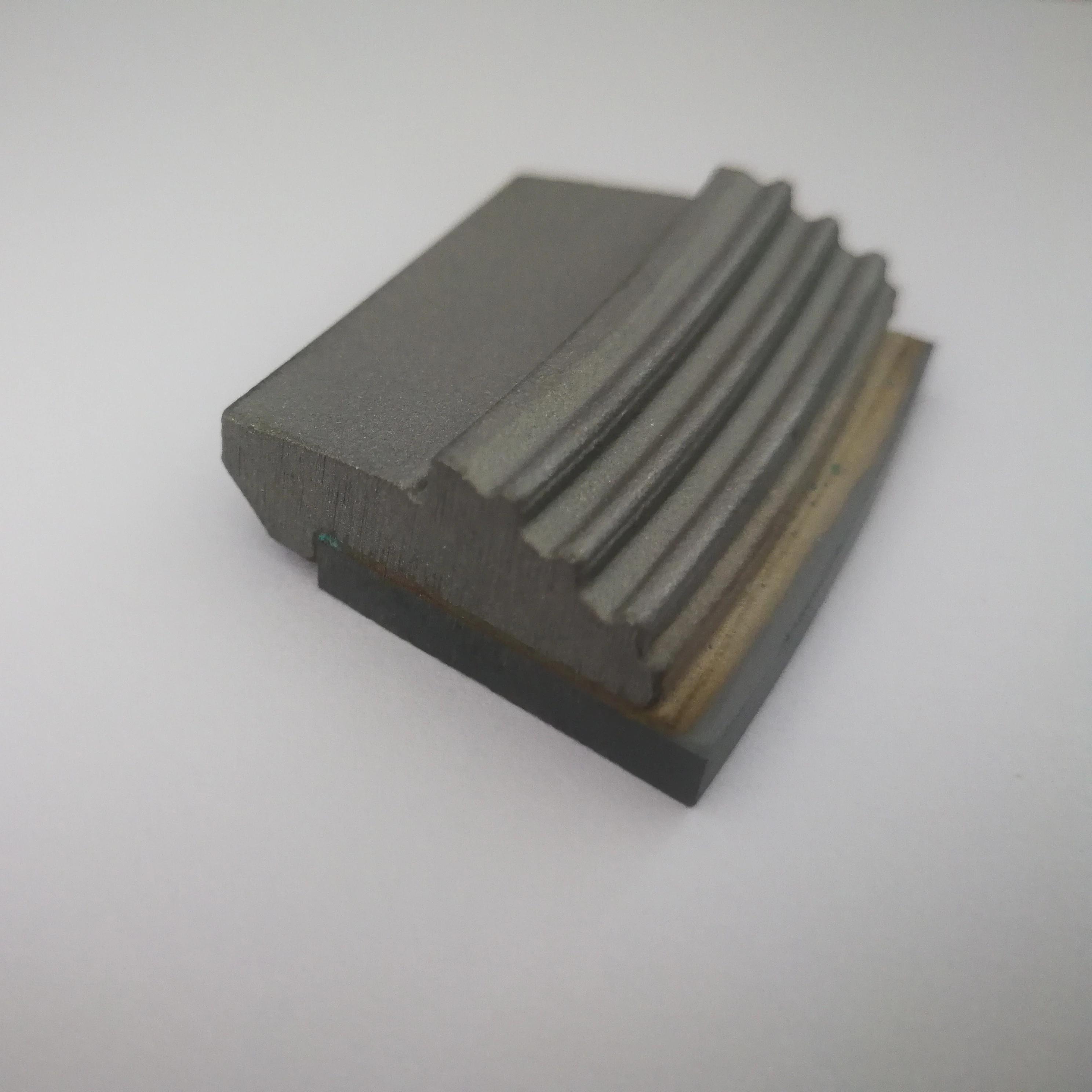 Premium wear resistance tungsten carbide tile for decanter centrifuges