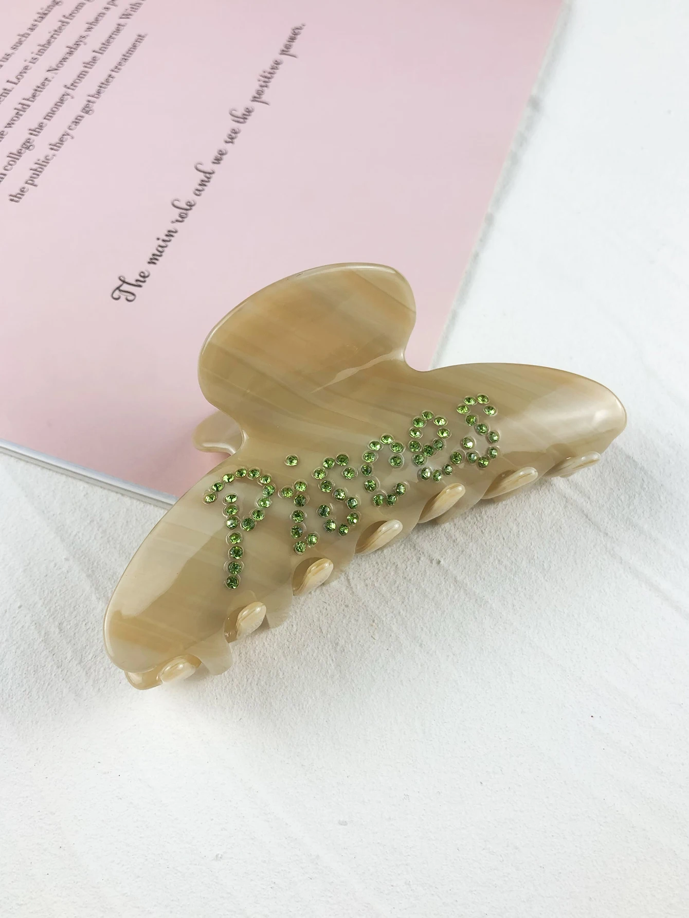 Wholesale 12 Zodiac Pisces Stone Acetate Shark Hair Claw Clips For Women High Quality Custom Fashion Hair Accessories