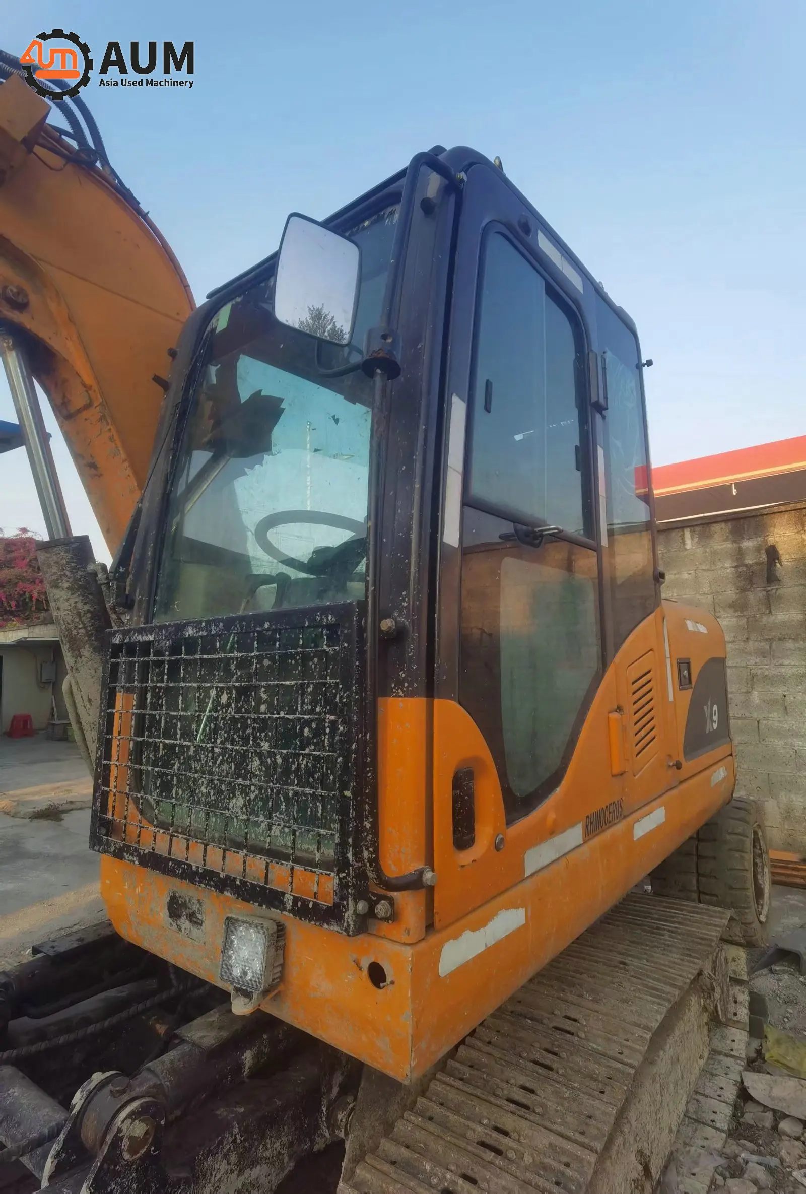 Rhinoceros x9 wheel crawler digging used excavator