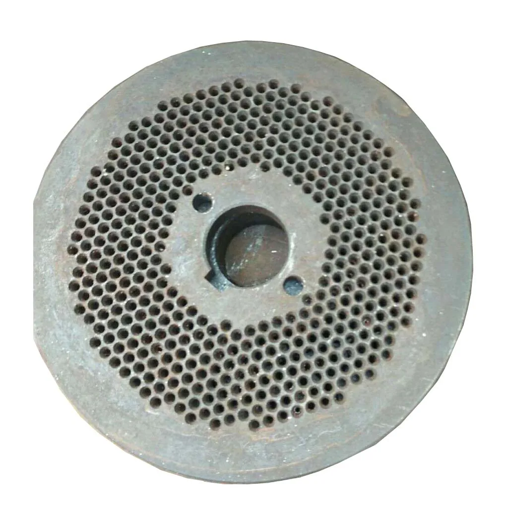 Мини-аппарат для производства гранул для корма для птицы