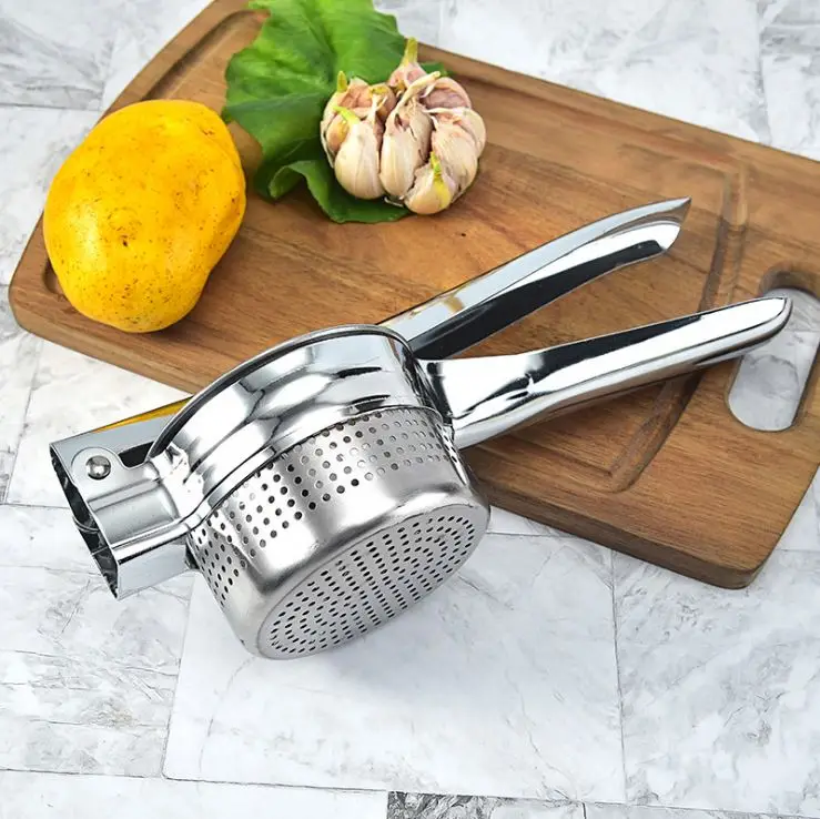 Kitchen Tool Heavy Duty Stainless Steel Potato Ricer Masher Fruit Juice Baby Food Squash Yams Presser