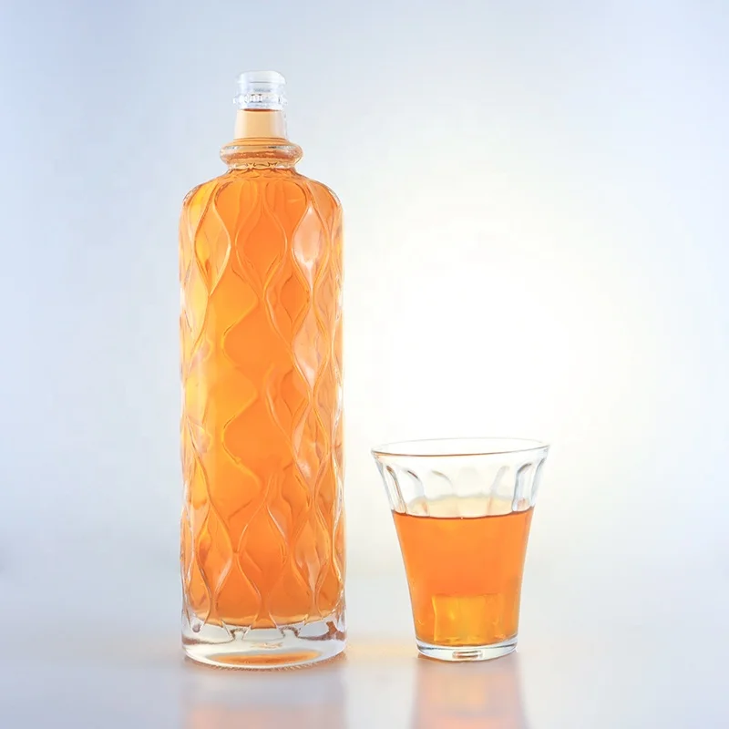 Custom Design Lines Embossed 750ml Glass Bottles Manufacturer 700ml Empty Liquor Bottle With Corks