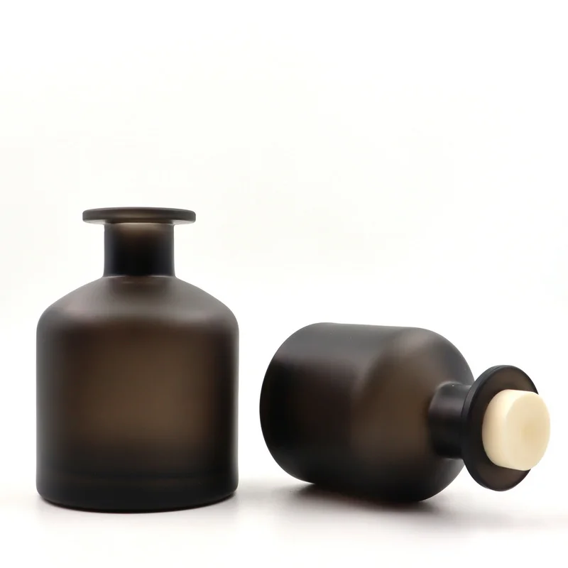 Custom 100Ml 150Ml 200Ml Essential Oil Aromatherapy Aroma Diffuser Bottle Empty Amber Glass Reed Perfume Diffuser Bottle