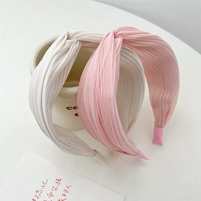 Elegant Pleated Wide-Edge Headband - Slimming Face Design, Top Height Increase, Cross Press Style Enhances Temperament